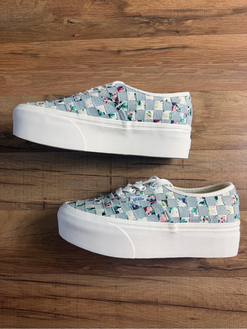 Women’s Vans Floral Authentic Stackform Woven Floral/Denim Platform Sneakers 6.5 - Picture 7 of 11